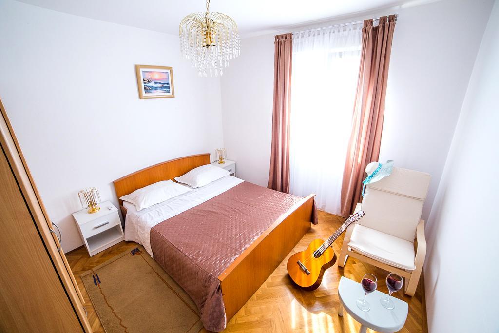 Split Apartments Shell المظهر الخارجي الصورة